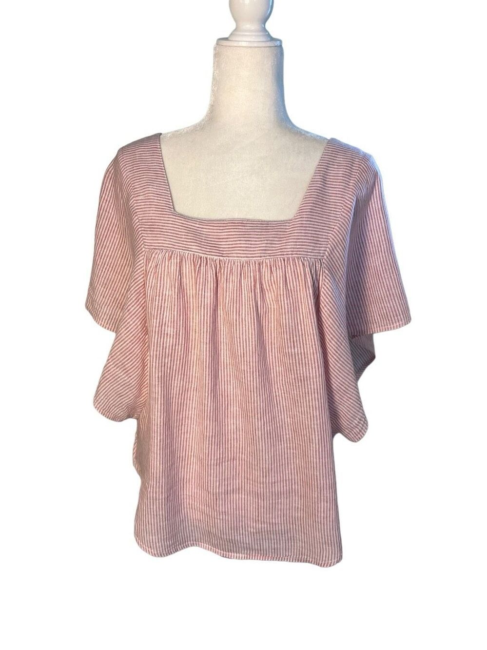 Beachlunchlounge red and white striped square neck linen blouse with ruffled sle